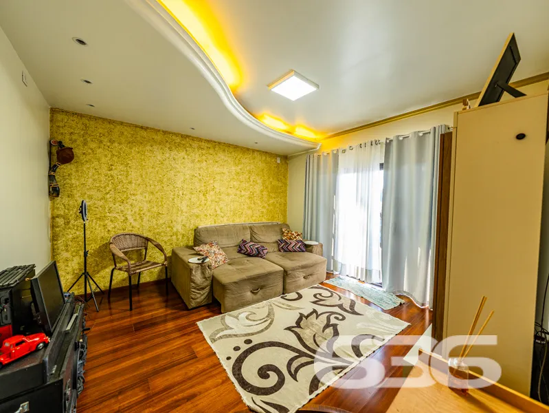 Sobrado Padrão de Alto Padrão à Venda – Bairro Ita