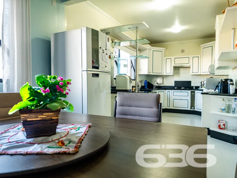 Sobrado Padrão de Alto Padrão à Venda – Bairro Ita