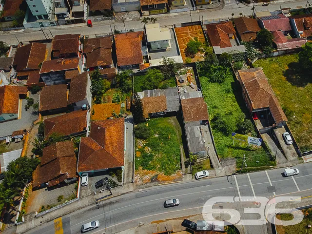 LOTE À VENDA NO BAIRRO GUANABARA - ESTUDA PERMUTA 