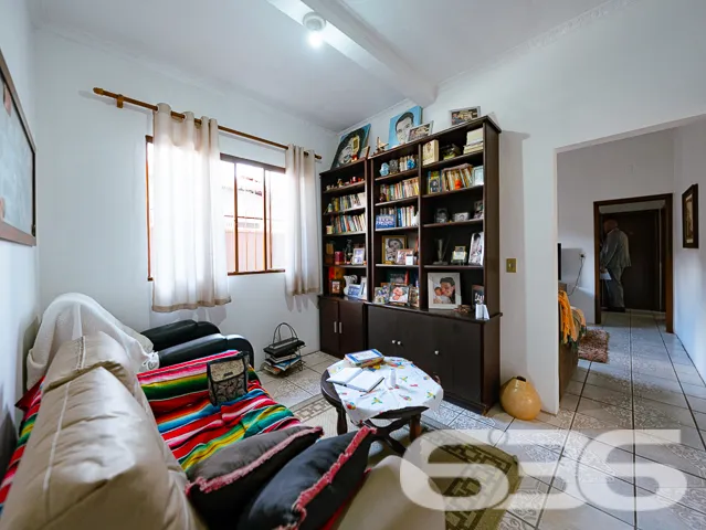 BAIRRO FLORESTA - SOBRADO COM SUĂTE MASTER + 4 DOR