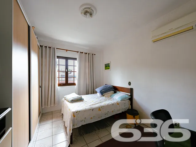 BAIRRO FLORESTA - SOBRADO COM SUĂTE MASTER + 4 DOR