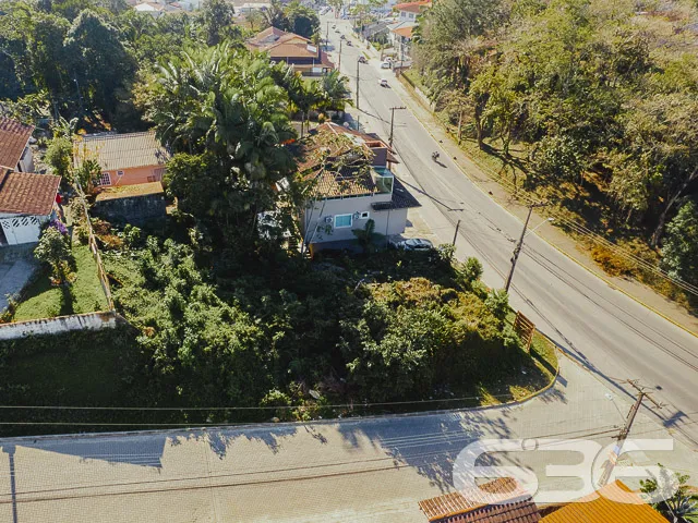 TERRENO DE ESQUINA À VENDA NO BAIRRO ITAUM - ESTUD