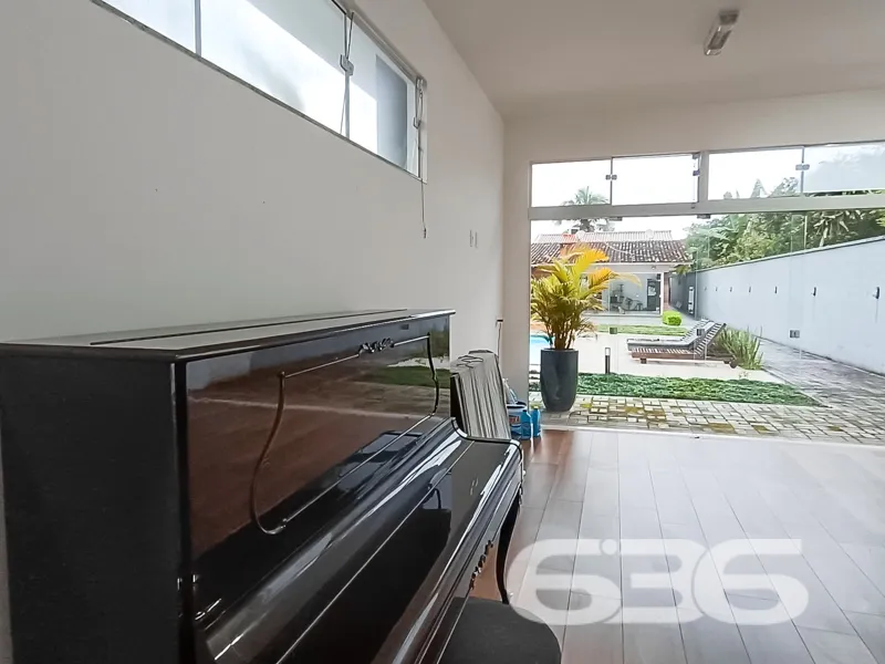 Desperte para o extremo conforto e elegĂąncia em Jo