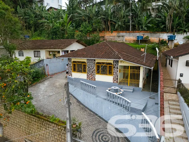 OPORTUNIDADE DE CASA COM 2 QUARTOS NO BAIRRO GUANA