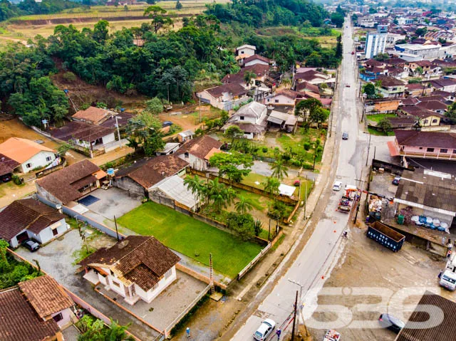 TERRENO AMPLO E PRONTO PARA CONSTRUIR NO BAIRRO GU