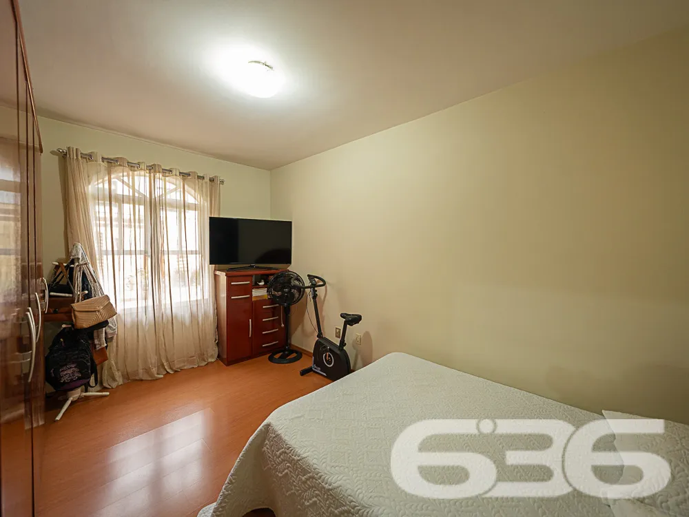 Residência Térrea em Localização Privilegiada – Ba