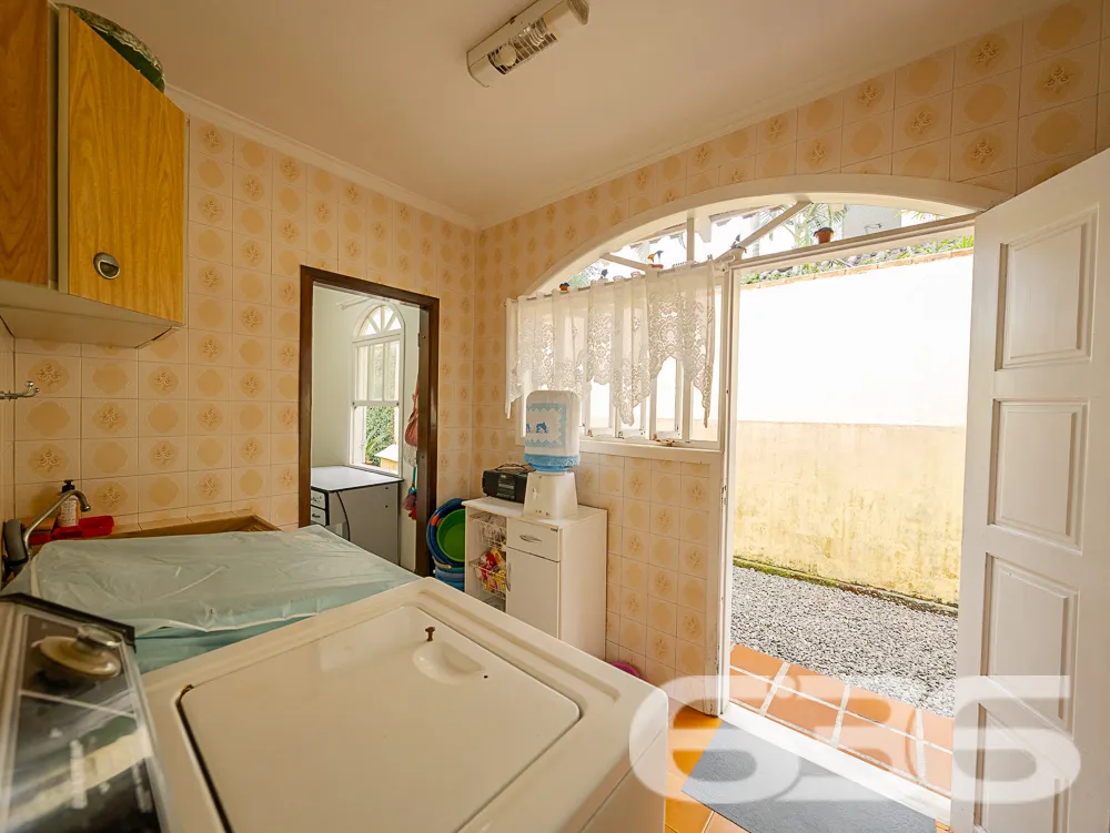 Residência Térrea em Localização Privilegiada – Ba