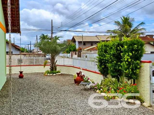 Descubra a excelência em moradia nesta encantadora