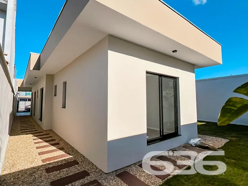 Casa à venda no bairro Iririú em Joinville | 3 qua