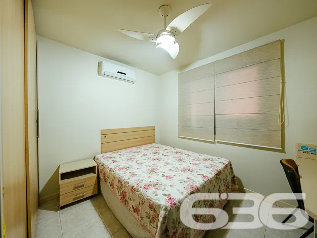 SOBRADO COM SUÍTE MASTER + 3 QUARTOS NO BAIRRO IRI