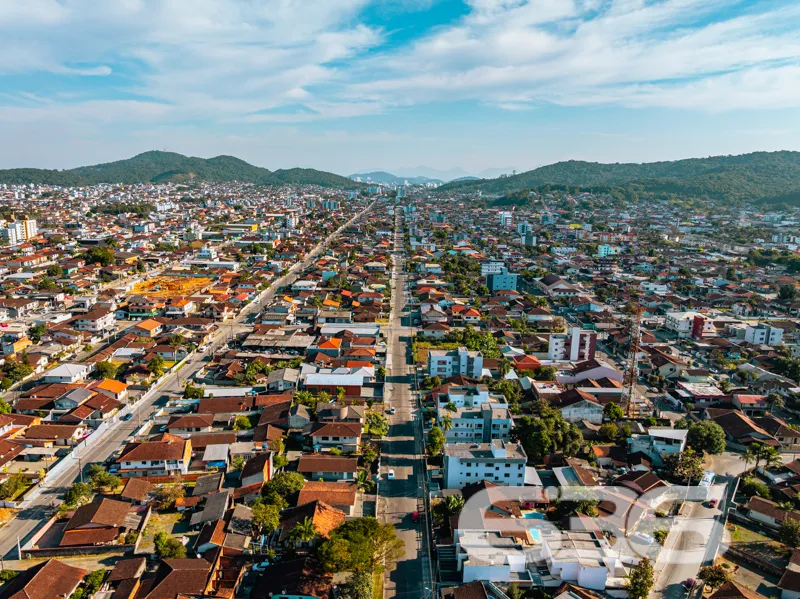 Descubra o seu refúgio ideal no acolhedor bairro J