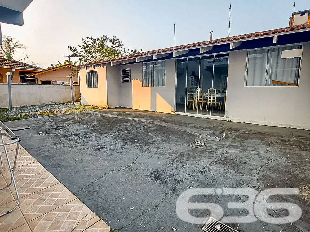 Descubra o Sobrado Ideal no Bairro Itaum, Joinvill