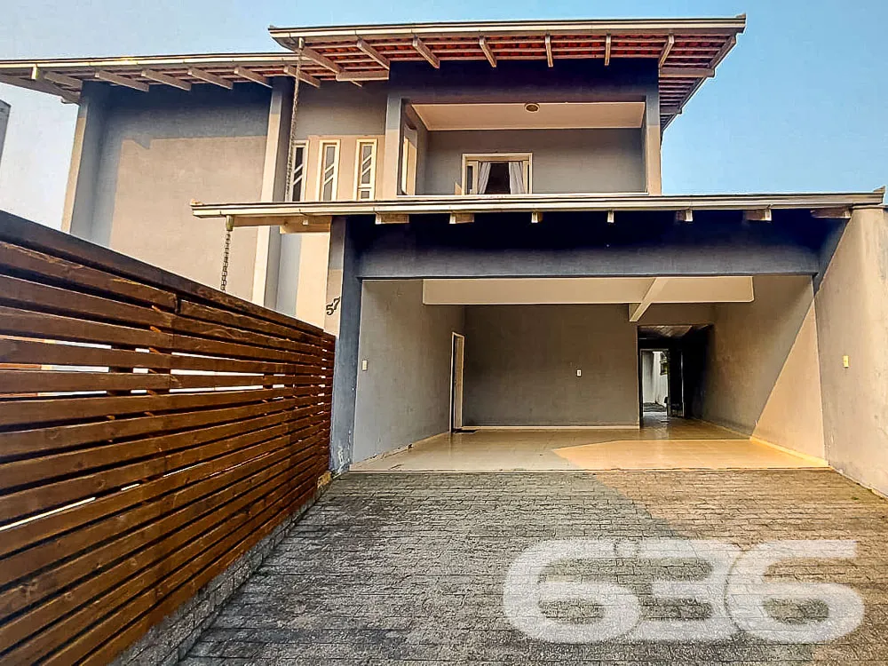 Descubra o Sobrado Ideal no Bairro Itaum, Joinvill