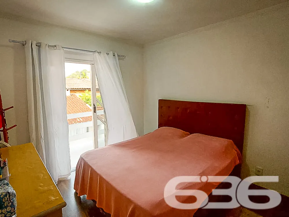 Descubra o Sobrado Ideal no Bairro Itaum, Joinvill