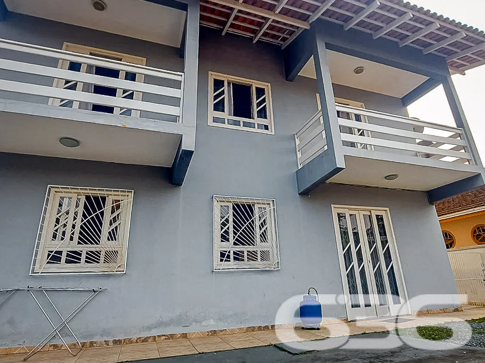 Descubra o Sobrado Ideal no Bairro Itaum, Joinvill