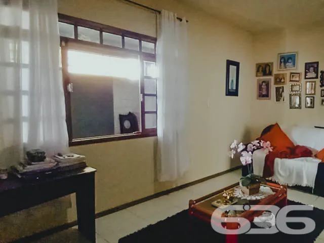 CASA NO BAIRRO ITAUM - SUĂTE + 2 QUARTOS - ESTUDA