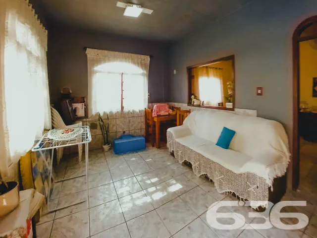 CASA NO BAIRRO ITAUM - SUĂTE + 2 QUARTOS - ESTUDA