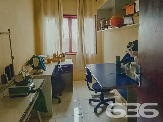 CASA NO BAIRRO ITAUM - SUĂTE + 2 QUARTOS - ESTUDA