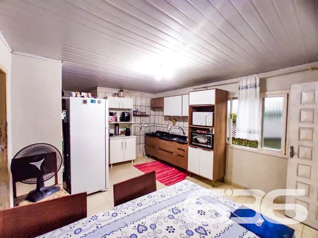 CASA COM 3 QUARTOS NO BAIRRO BOEHMERWALD - ESTUDA 