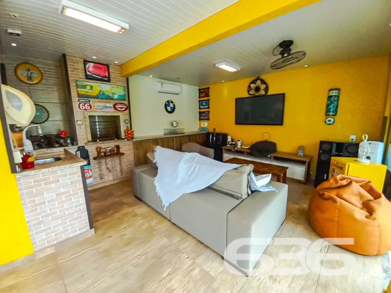 Residência Térrea com Piscina, Área de Festas e Qu