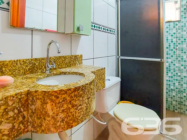 Descubra a excelĂȘncia em moradia com esta ampla re