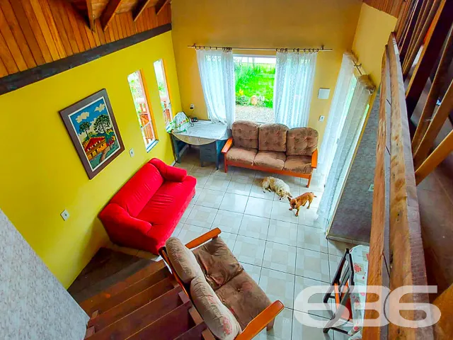 Descubra a excelĂȘncia em moradia com esta ampla re