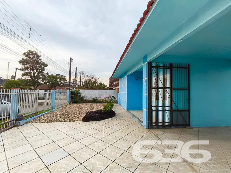 Casa à venda no Boehmerwald, Joinville | 3 quartos