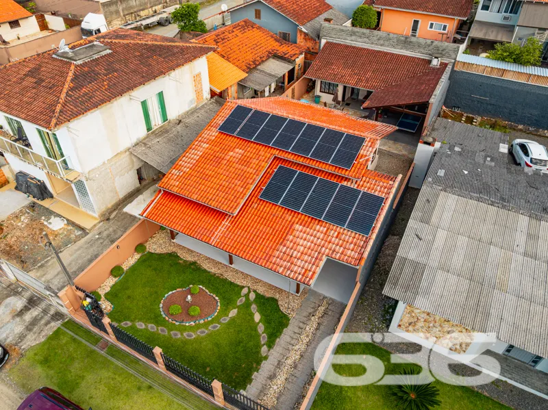 Casa à venda no bairro João Costa, Joinville | 3 q