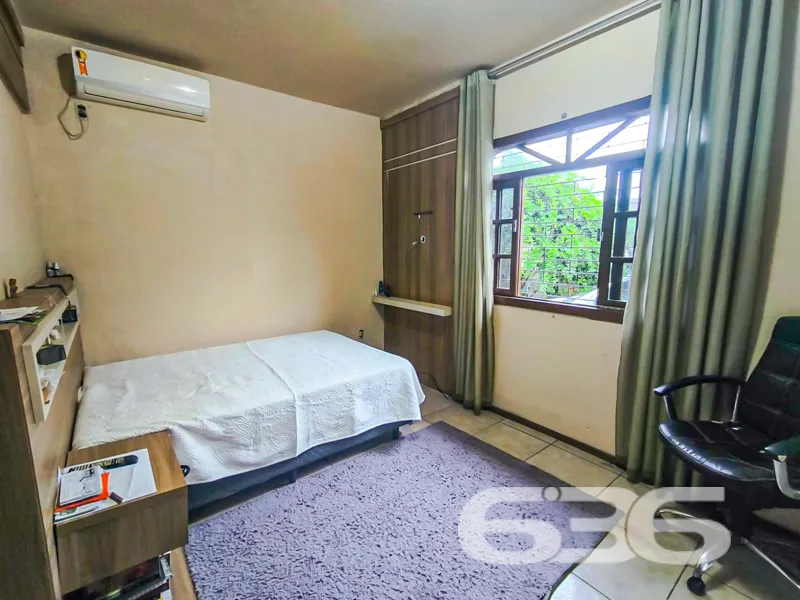 Residência térrea com terreno amplo à venda no Par