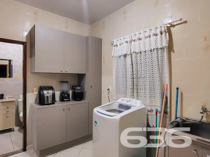 Casa à venda no bairro Nova Brasília, Joinville | 