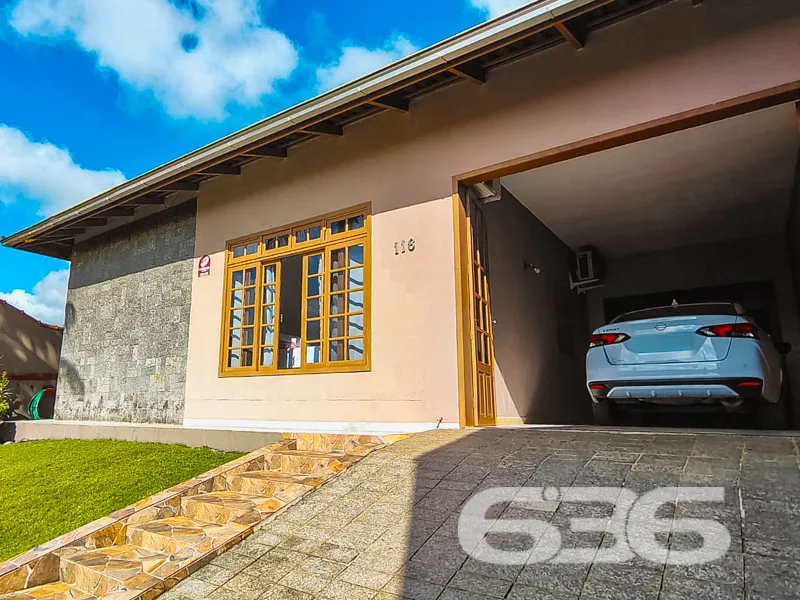 Casa à venda no bairro Nova Brasília, Joinville | 