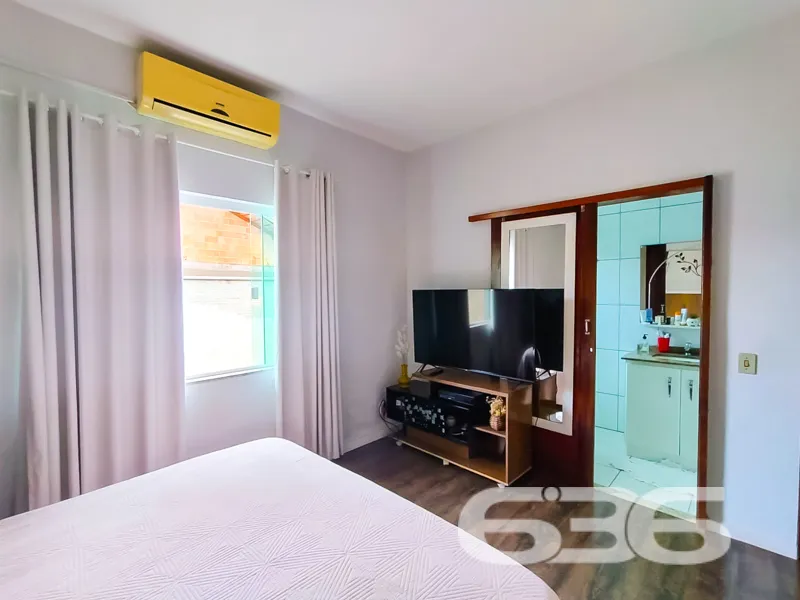 Casa à venda no bairro Nova Brasília, Joinville | 