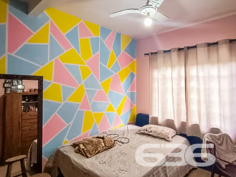 Casa à venda no bairro Espinheiros, Joinville | 4 