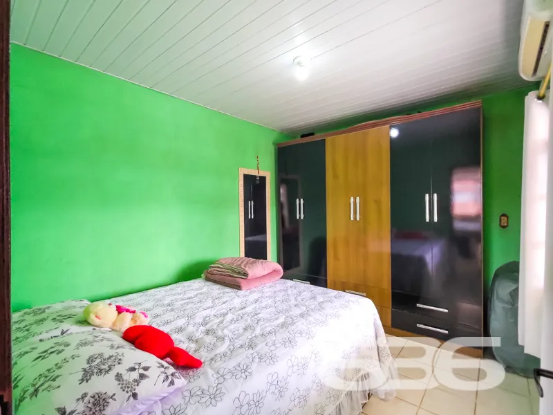 Casa Ă venda no bairro Paranaguamirim em Joinville