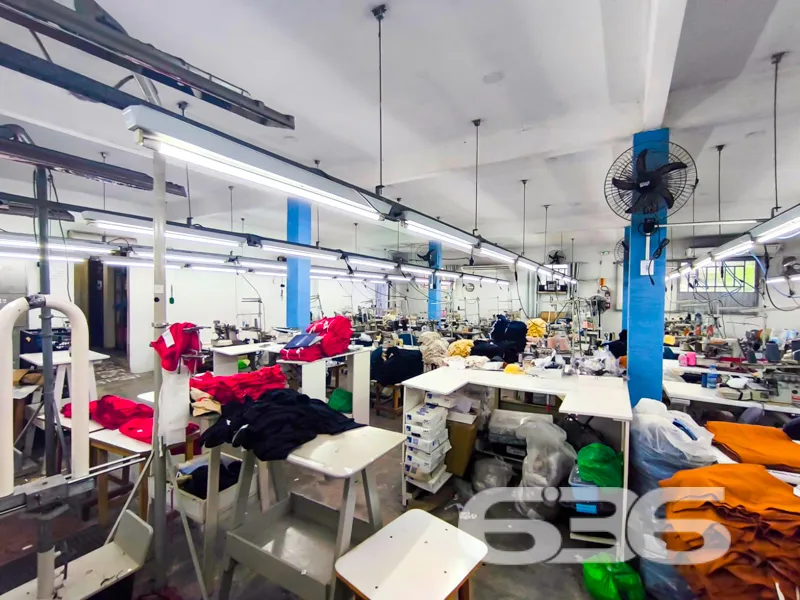 Oportunidade Única de Investimento Comercial em Jo