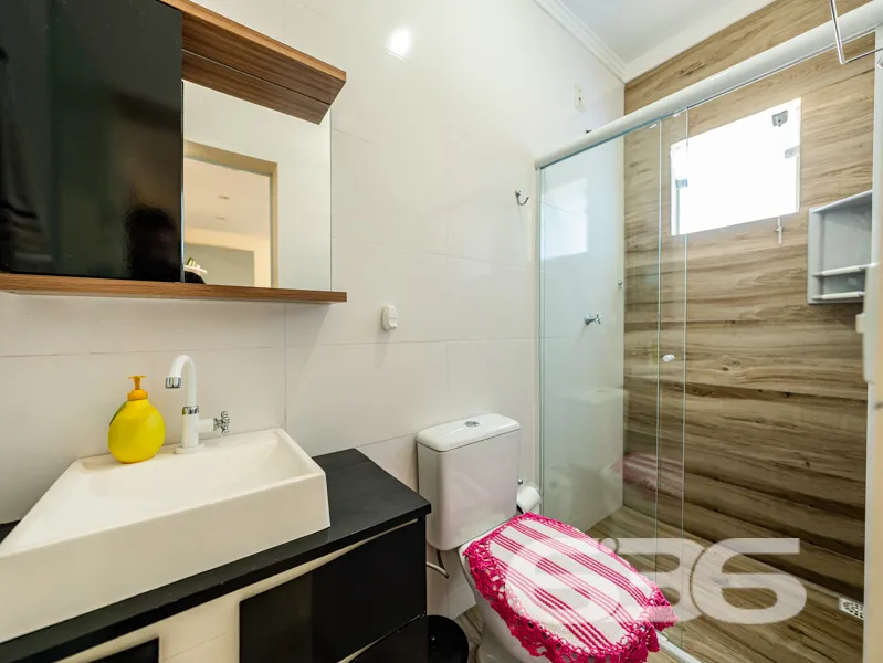 Encante-se com este Magnífico Imóvel no Coração de