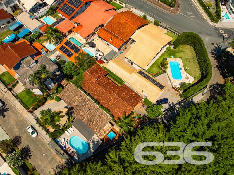 Casa à venda no bairro Santo Antônio, em Joinville