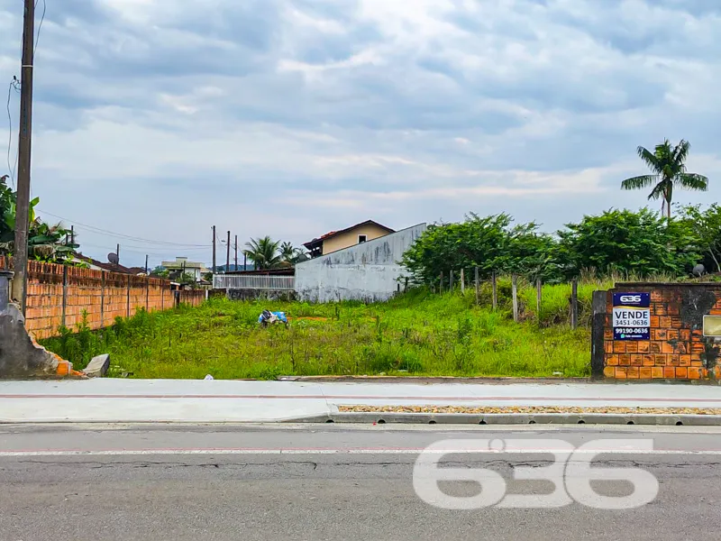 Viva A Experiência De Possuir O Terreno Dos Seus S