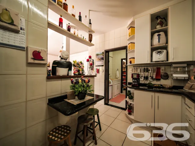 RESIDĂNCIA DE ALTO PADRĂO COM 2 SUĂTES + 2 QUARTOS