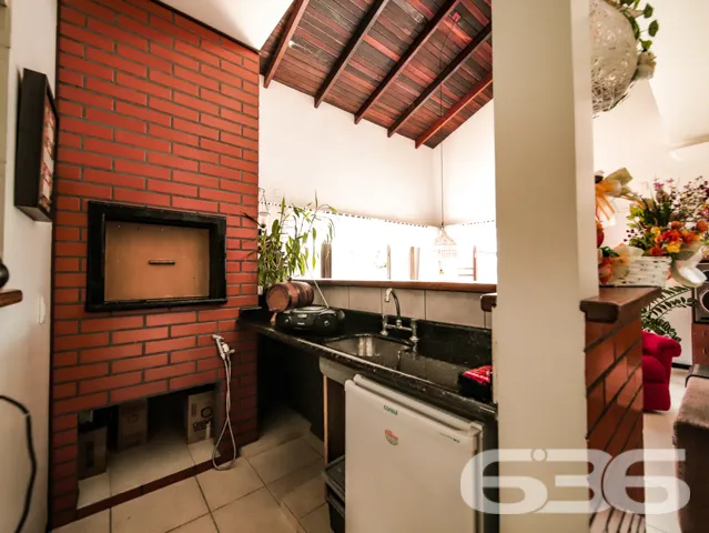 RESIDĂNCIA DE ALTO PADRĂO COM 2 SUĂTES + 2 QUARTOS