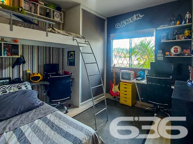 SOBRADO COM 2 DORMITÓRIOS NO BAIRRO ITAUM - ESTUDA