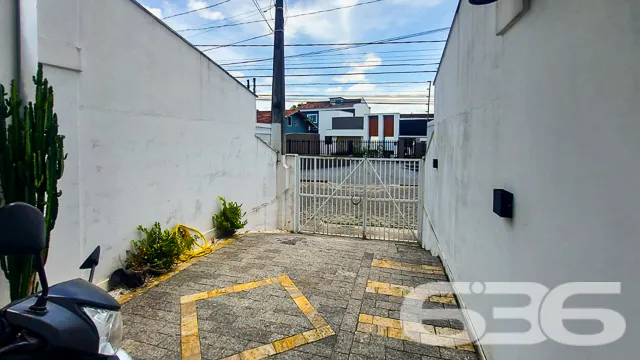 SOBRADO COM 2 DORMITÓRIOS NO BAIRRO ITAUM - ESTUDA