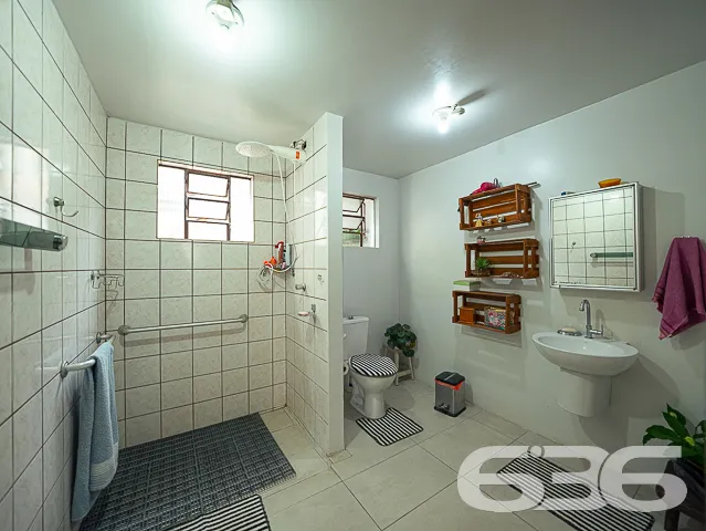 EXCELENTE IMÓVEL PARA INVESTIMENTO OU MORADIA - ES