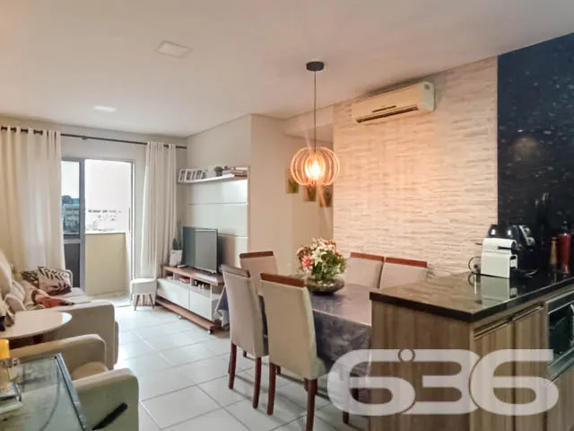 Apartamento localizado em Vila Nova, Joinville, um