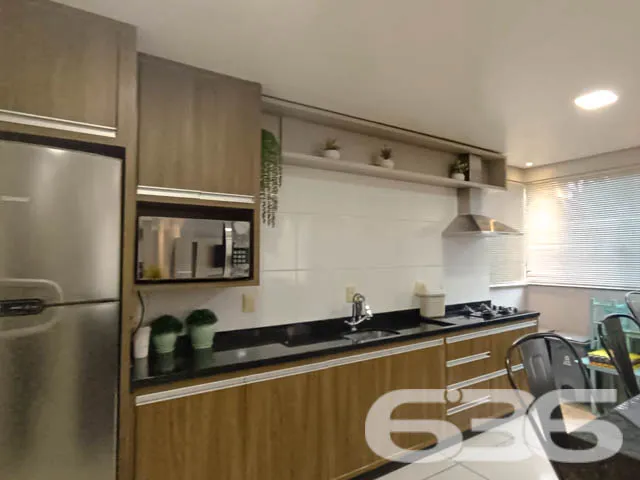 Apartamento localizado em Vila Nova, Joinville, um