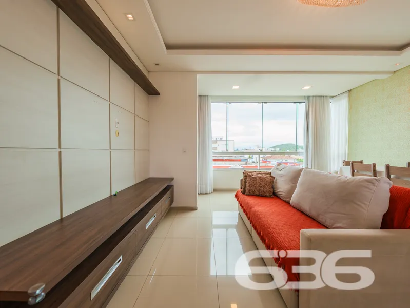 Apartamento à Venda no Bairro Guanabara, Joinville