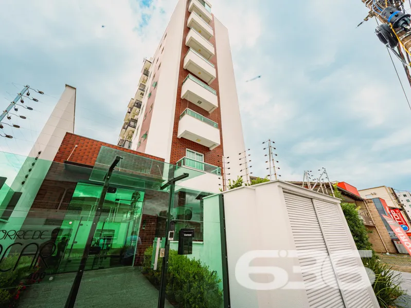 Apartamento à Venda no Bairro Guanabara, Joinville