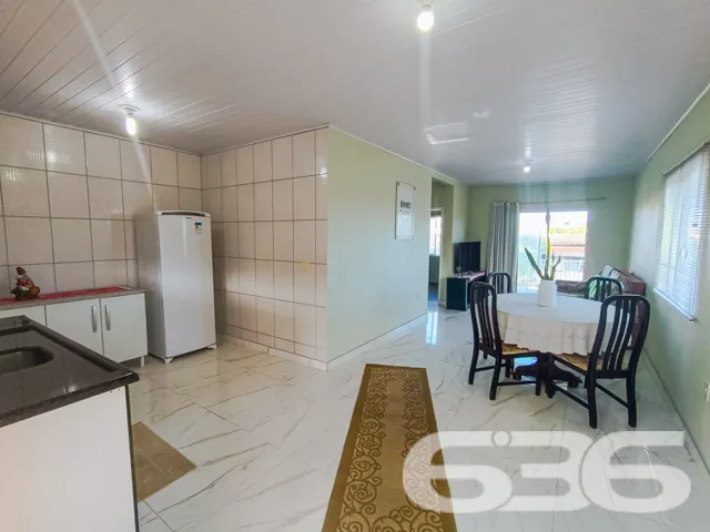 Descubra um lar espaçoso e convidativo, ideal para