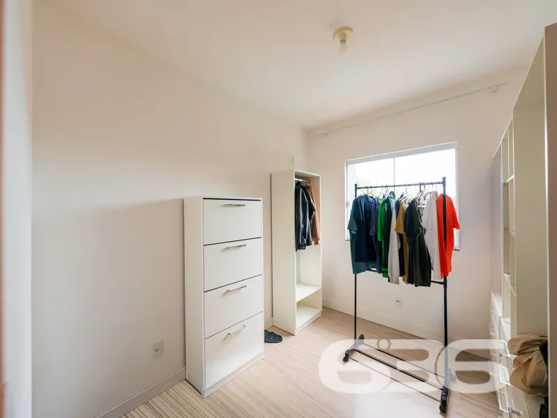 Apartamento à venda no Saguaçu, Joinville/SC, com 