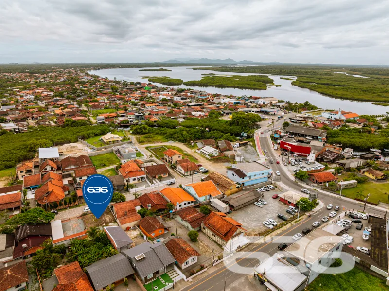 Terreno à venda no Centro de Balneário Barra do Su